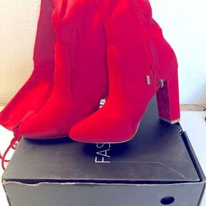 Over the knee Suede boots